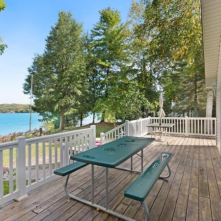 Walloon Lake Cottage بوين سيتي المظهر الخارجي الصورة